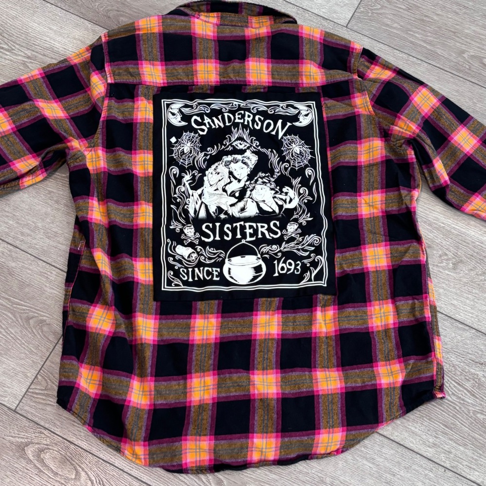Disney Hocus Pocus Flannel Shirt XXL Sanderson Sisters Plaid Halloween Casual